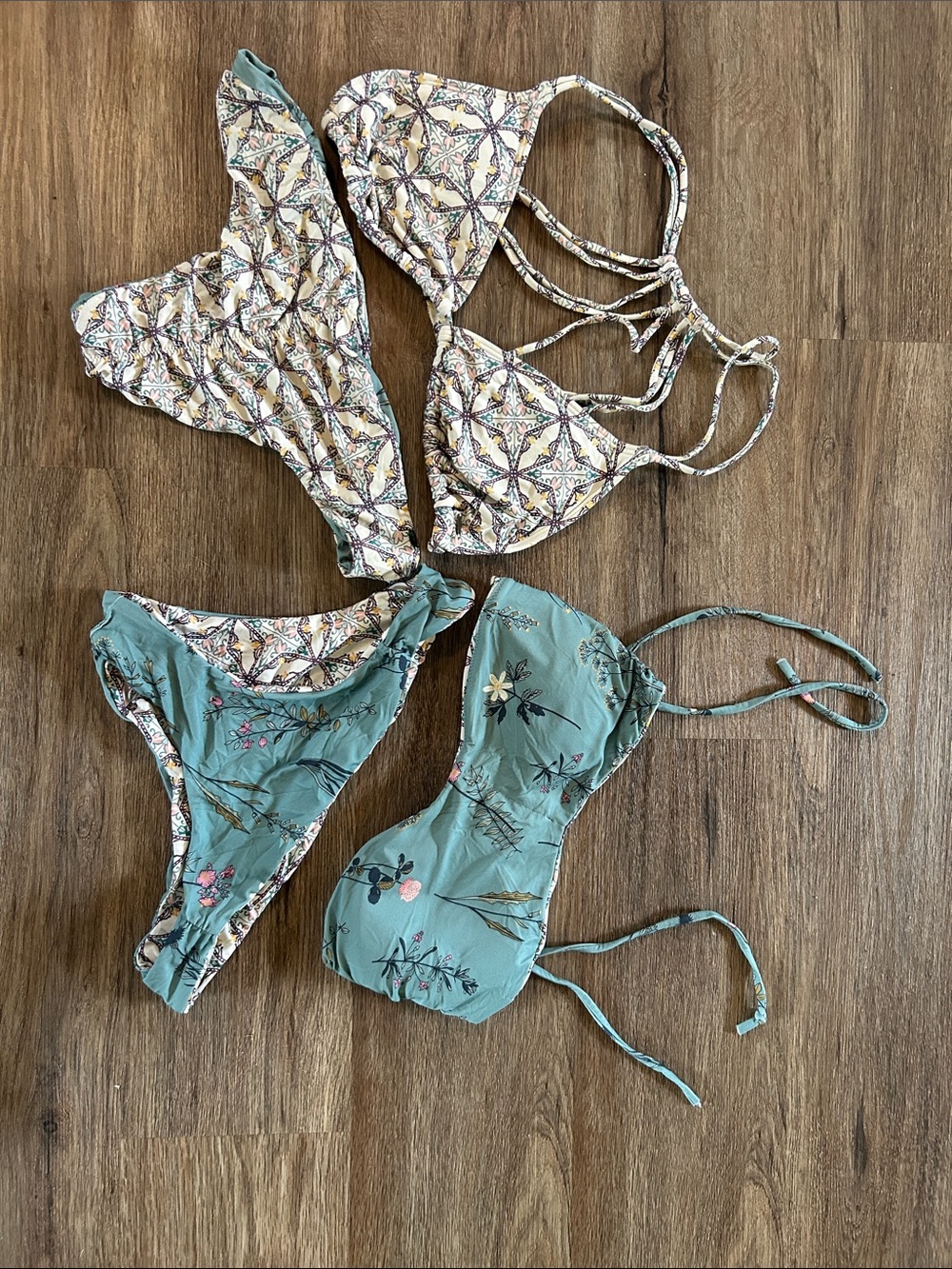 O'Neill Floral Green and Cream Mix Bikini Set